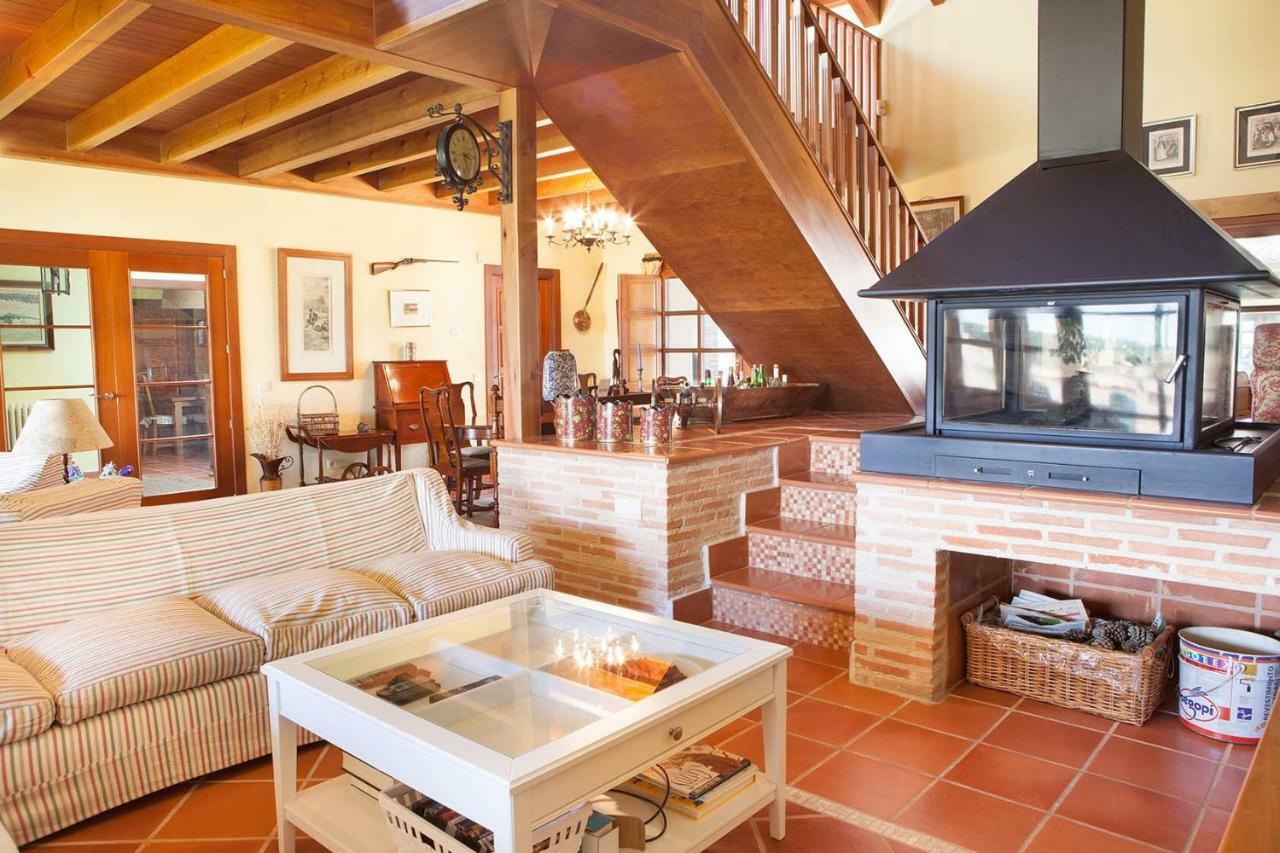 Casa Roble ξενώνας Almenara de Tormes Εξωτερικό φωτογραφία