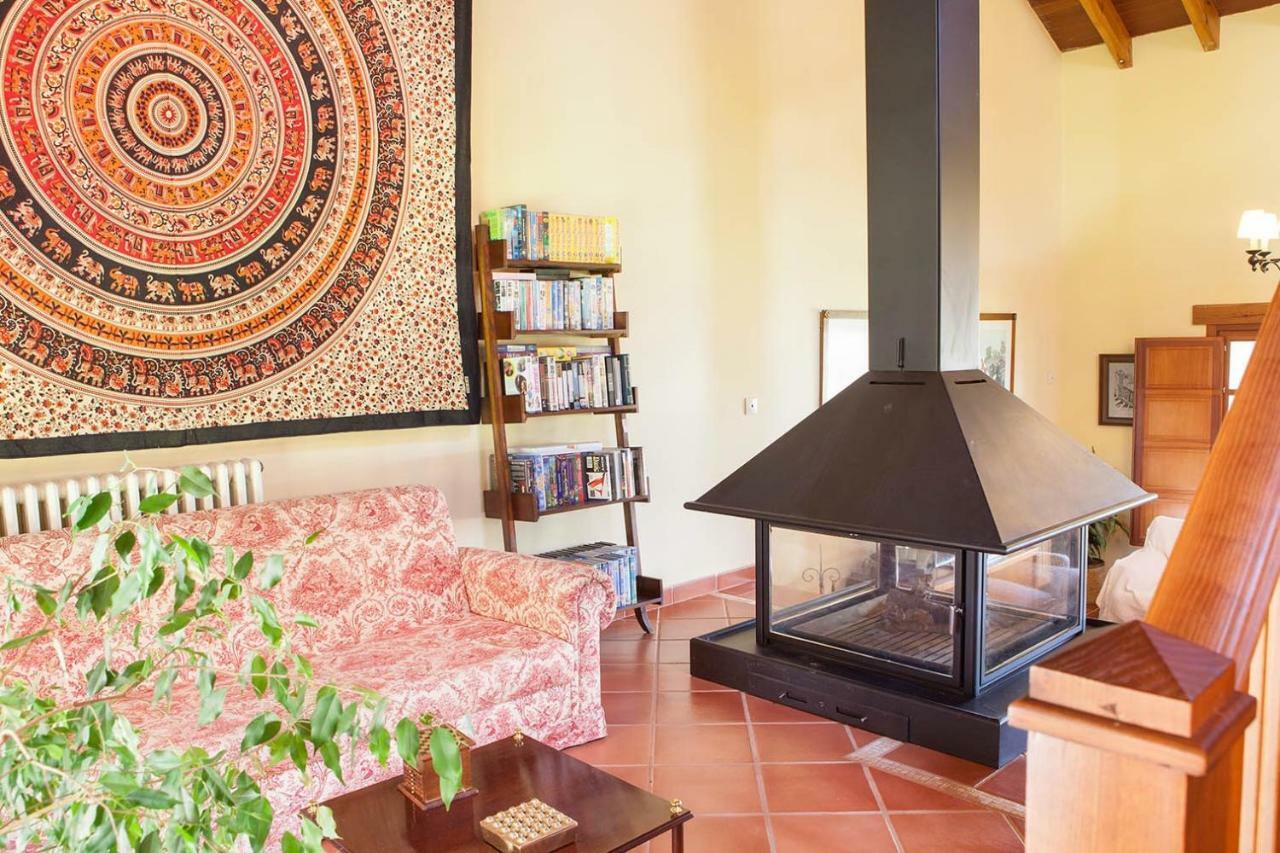 Casa Roble ξενώνας Almenara de Tormes Εξωτερικό φωτογραφία