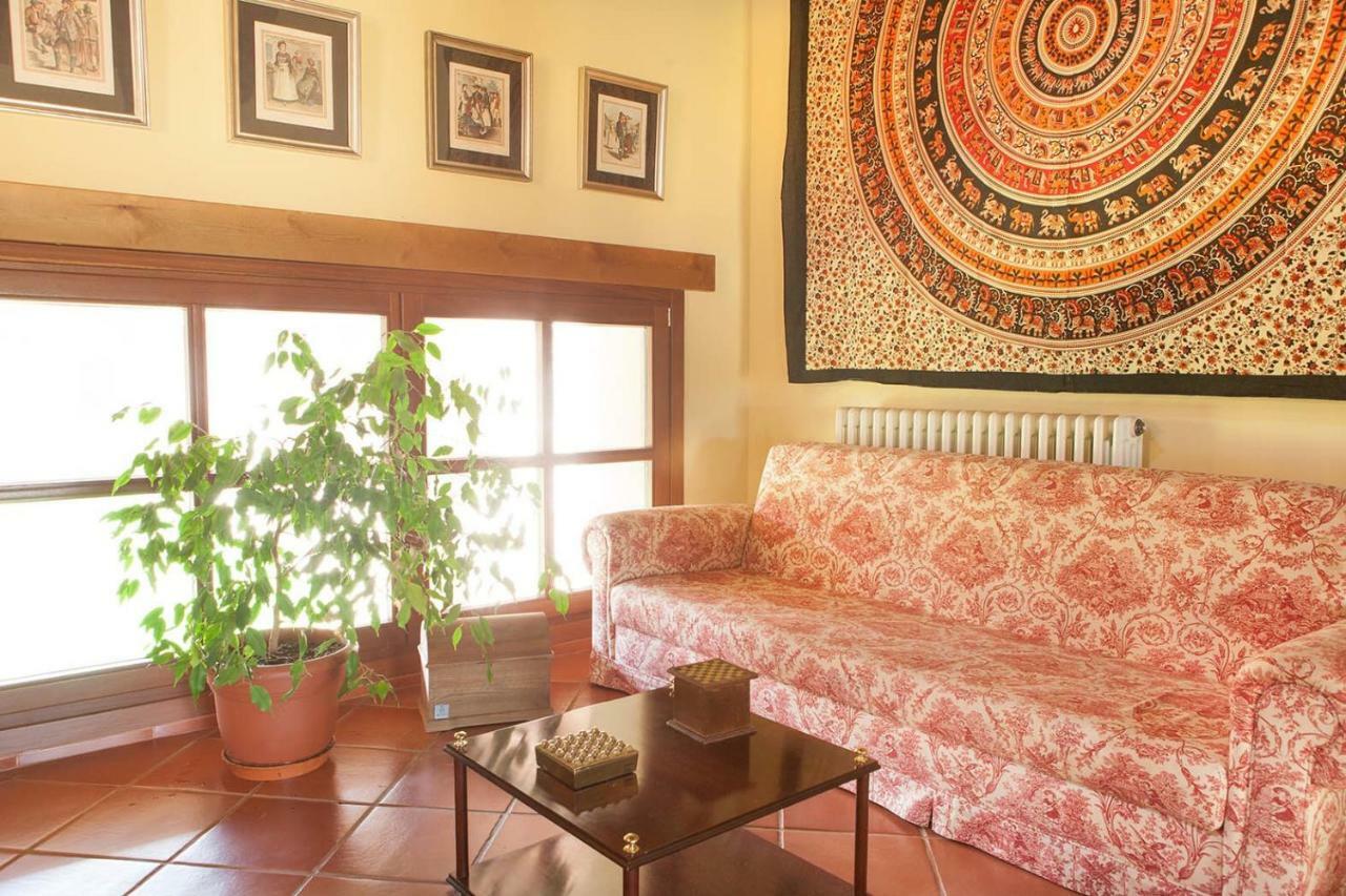 Casa Roble ξενώνας Almenara de Tormes Εξωτερικό φωτογραφία