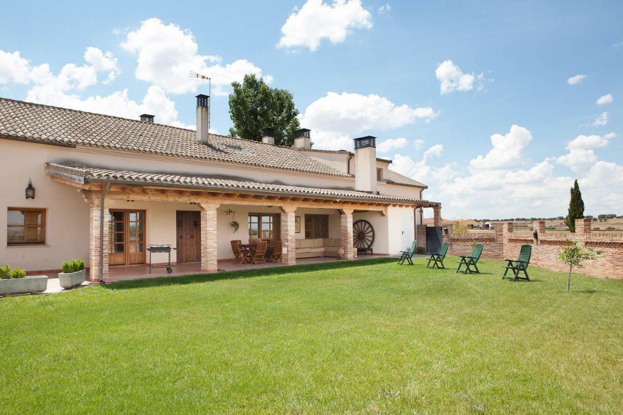 Casa Roble ξενώνας Almenara de Tormes Εξωτερικό φωτογραφία
