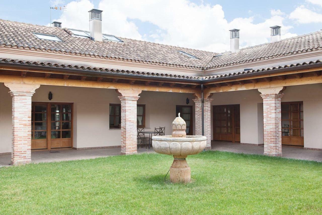 Casa Roble ξενώνας Almenara de Tormes Εξωτερικό φωτογραφία